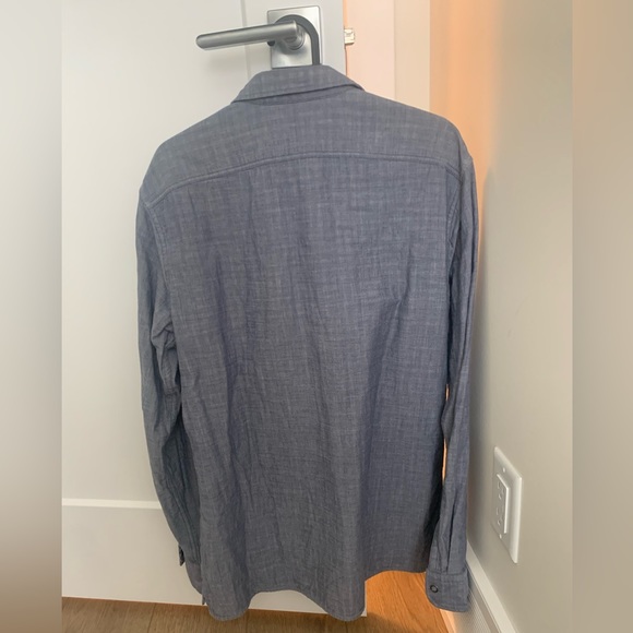 ✨2 for $10✨ Men’s Dress Shirt - Picture 2 of 3